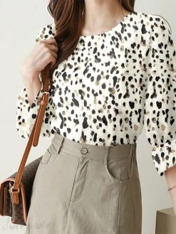 Random Allover Print Crew Neck Casual 3/4 Sleeve Blouse