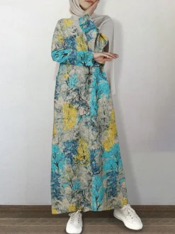 Vintage Maple Forest Print Plus Size Maxi Dress