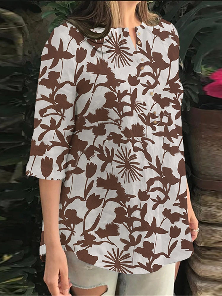 Random Allover Leaves Print Button Front 3/4 Sleeve Blouse 4 Random Allover Leaves Print Button Front 3/4 Sleeve Blouse - Image 4