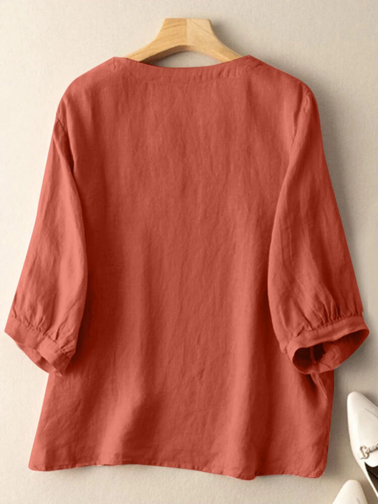 Flower Embroidery Crew Neck 3/4 Sleeve Casual Blouse 8 Flower Embroidery Crew Neck 3/4 Sleeve Casual Blouse - Image 8