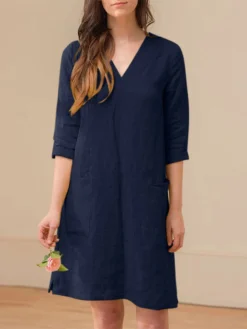 Solid Dual Pocket Slit Hem V-neck 3/4 Sleeve Vintage Dress
