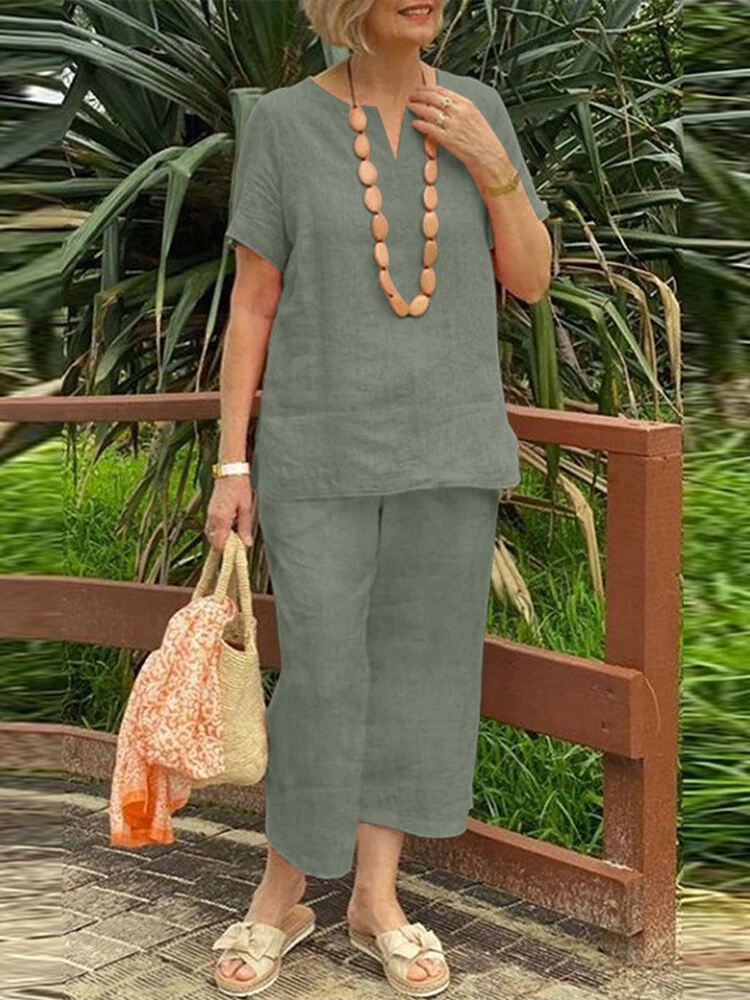 Women Solid Texture Notched Neck Side Split Casual Co-ords 3 Women Solid Texture Notched Neck Side Split Casual Co-ords - Image 3