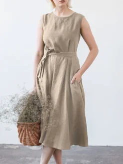 Solid Sleeveless Pocket Crew Neck Dress With Belt