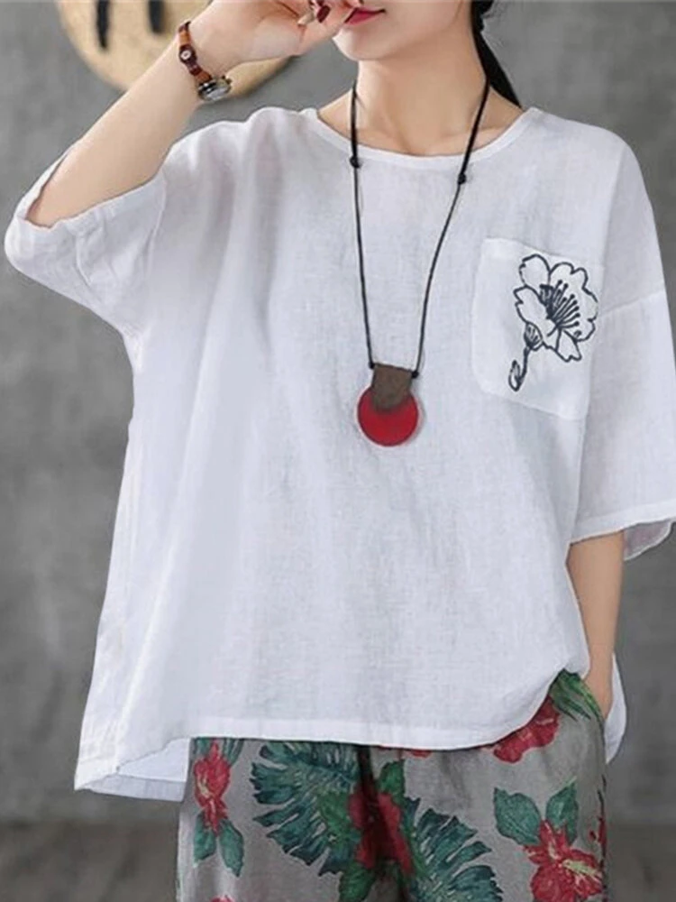 Flower Embroidery Pocket Half Sleeve Crew Neck Loose T-shirt 3 Flower Embroidery Pocket Half Sleeve Crew Neck Loose T-shirt - Image 3