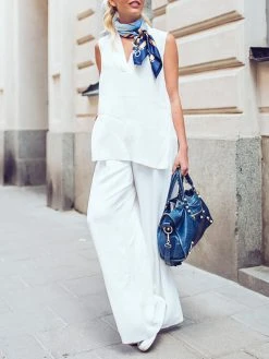 Women Solid V-Neck Tank Casual Co-ords With Pants