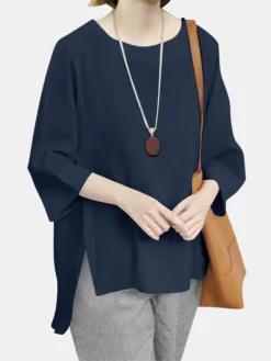 Leisure Solid Slit Hem Round Neck Casual Blouse