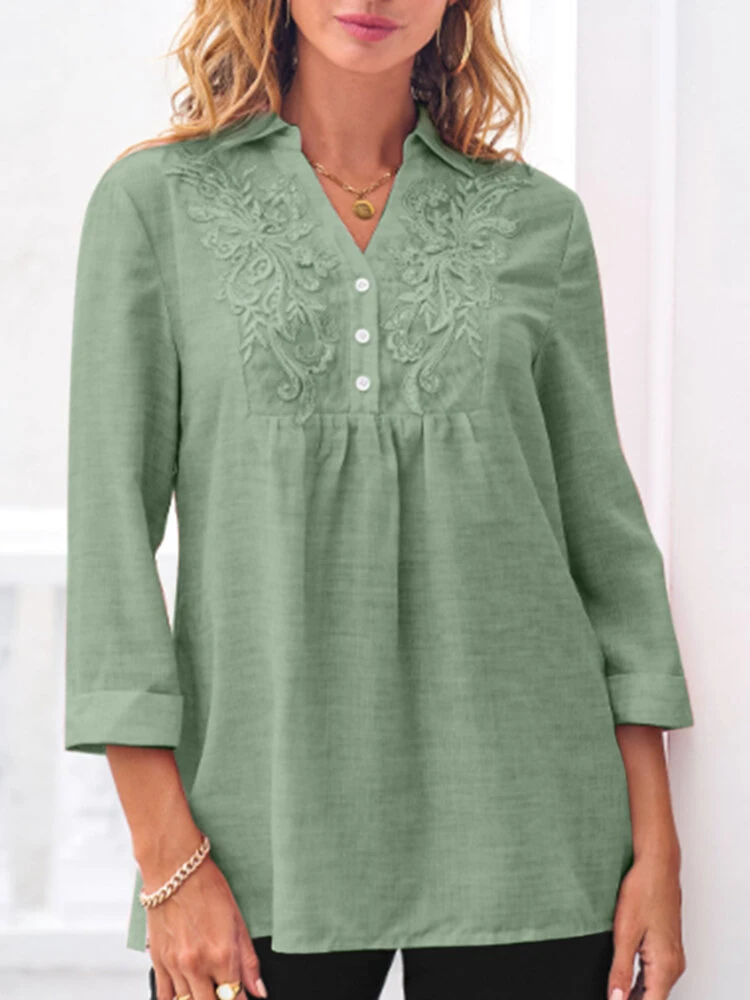 Women Floral Embroidered Notched Neck 3/4 Sleeve Blouse 2 Women Floral Embroidered Notched Neck 3/4 Sleeve Blouse - Image 2
